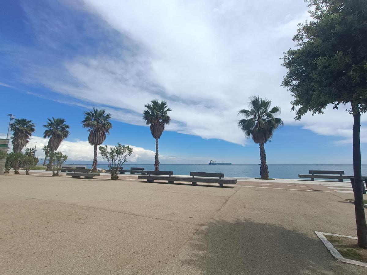 Apartament Casa Vacanze Via Nizza 57 Zinola-wifi Savona